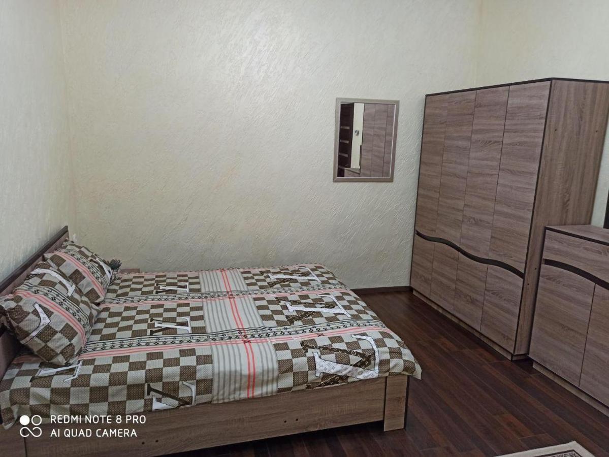 Квартира В Самом Центре Wi-Fi Apartment Chernivtsi Luaran gambar